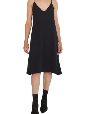 Gary Graham 422 - the winning dress on Making The Cut 2021!